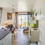1 Bedroom Lovely In Apartment *