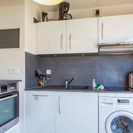 1 Bedroom Cozy In Apartman *